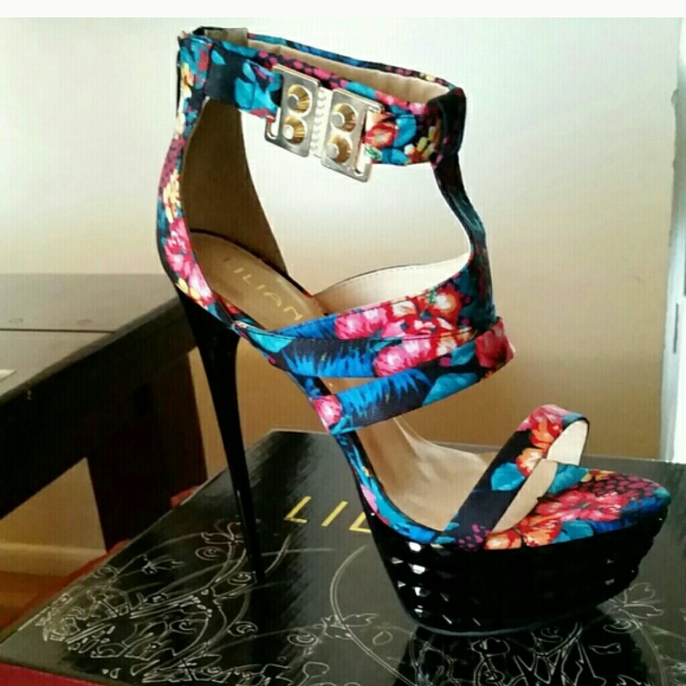Brand new heels